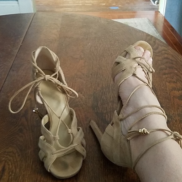 Micheal Kors ankle tie suede heels - Picture 1 of 5